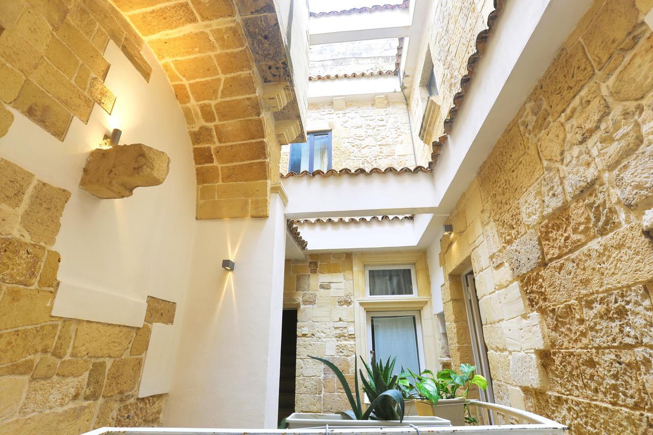 Chiesa Greca - Sit Rooms & Apartments Lecce Exterior foto